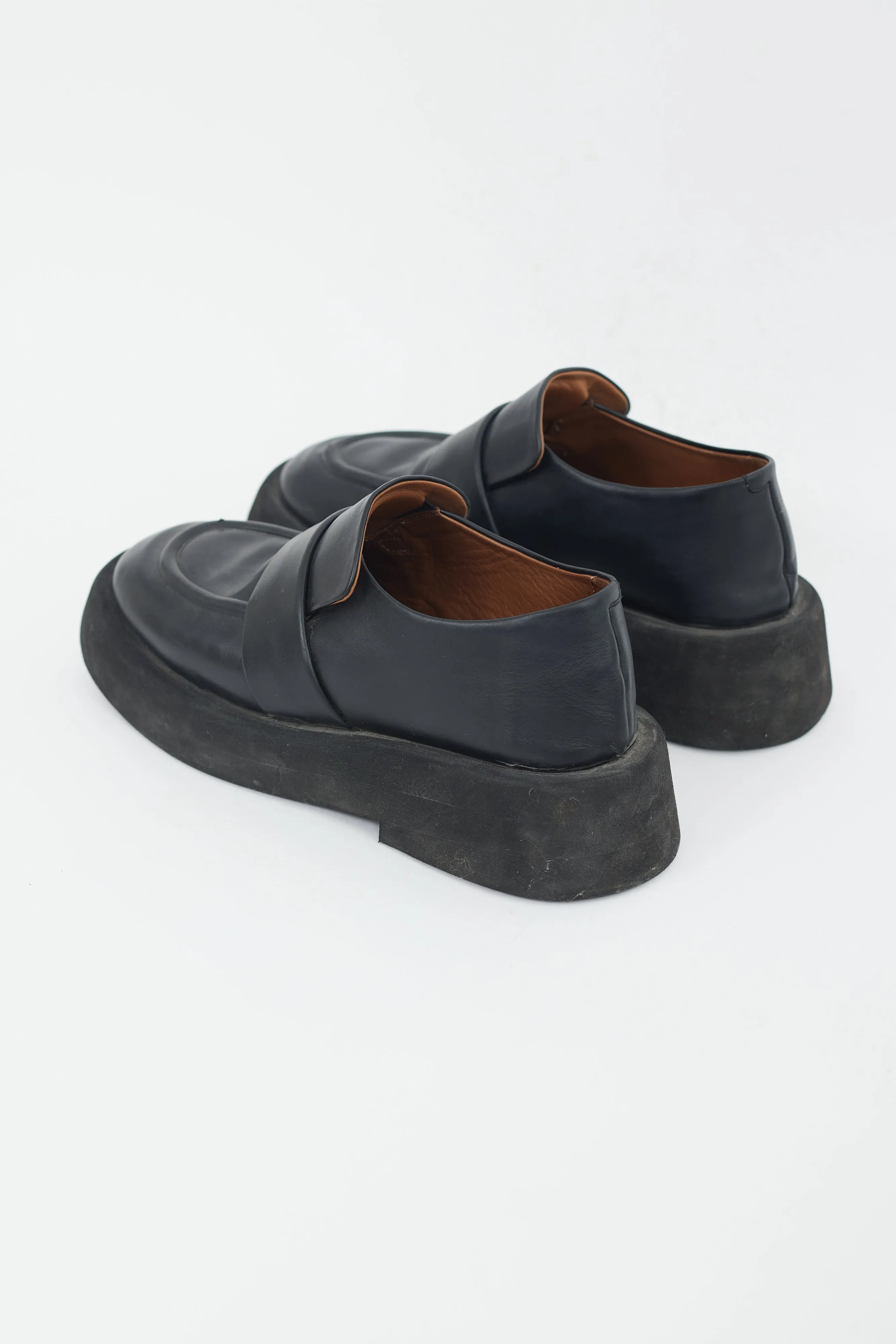 Black Leather Gommellone Chunky Loafer