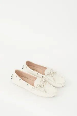 Cream Textured Leather Gommino Embellished Loafer