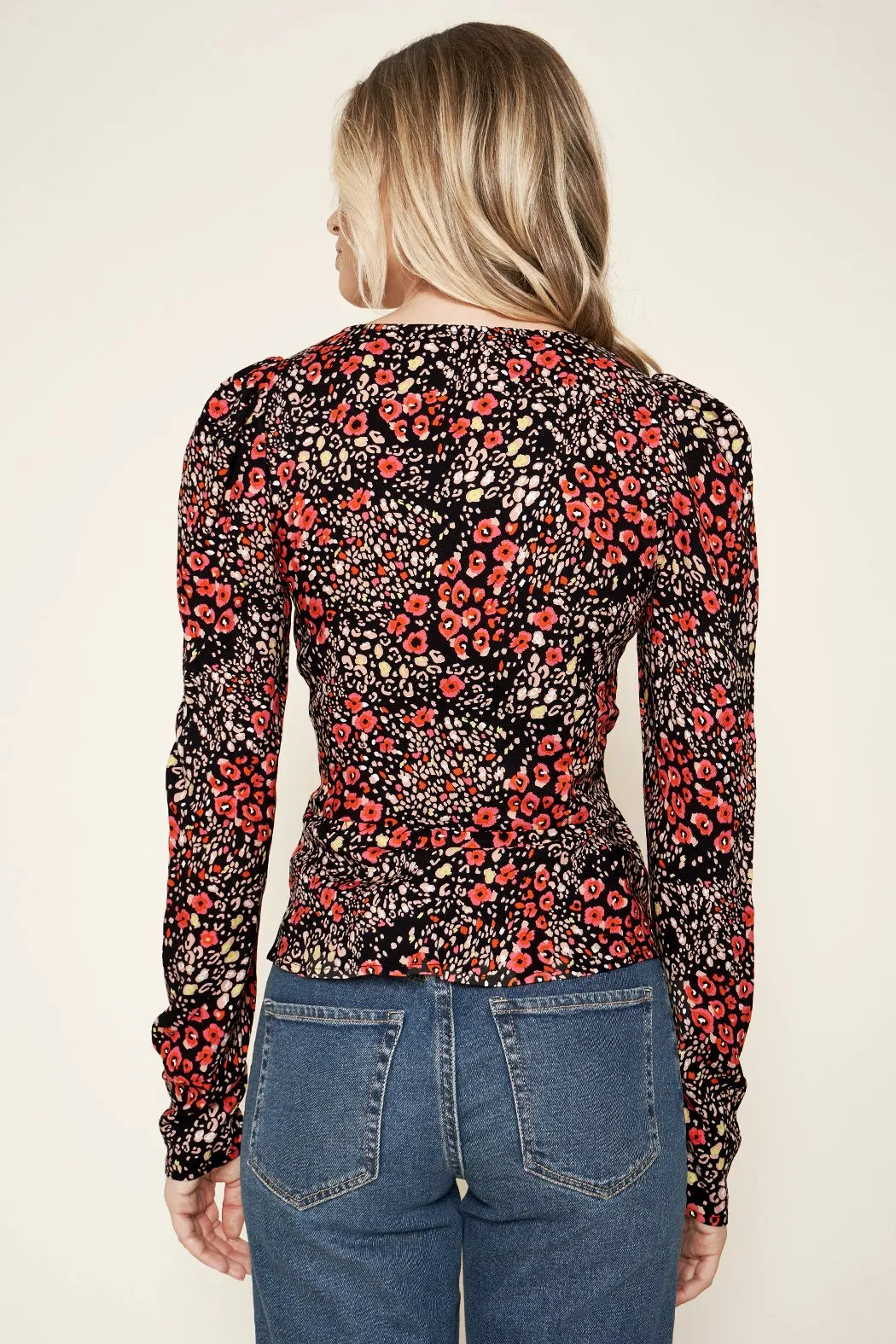 La Peer Floral Wrap Top