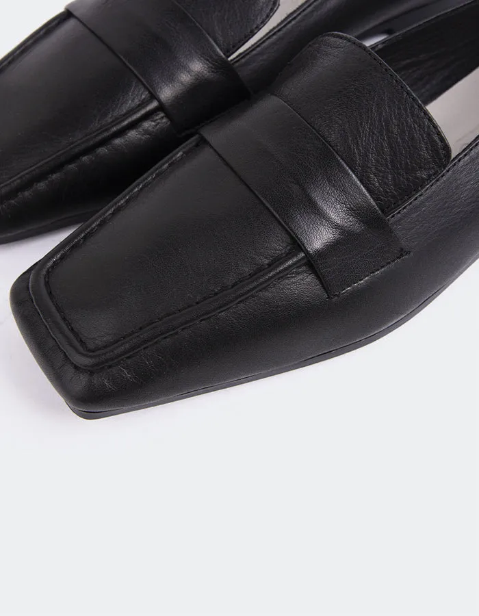 Medici Black Leather