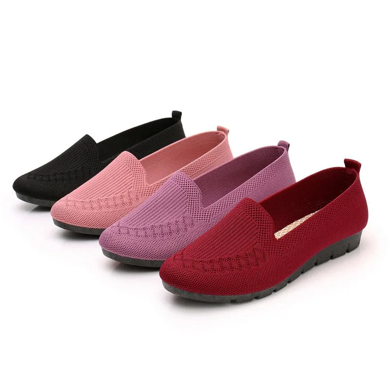 New Mesh Breathable Sneakers Women Breathable Light Slip on Flat Casual Shoes Ladies Loafers Socks Shoes Women Zapatillas Mujer