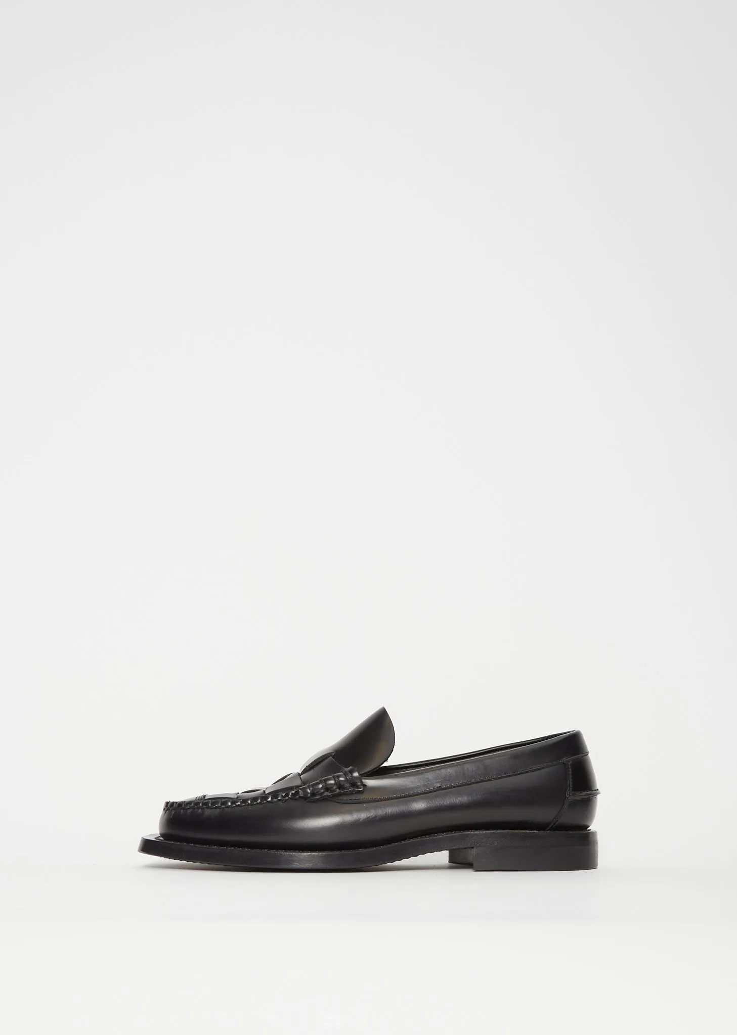 Nombela Loafer