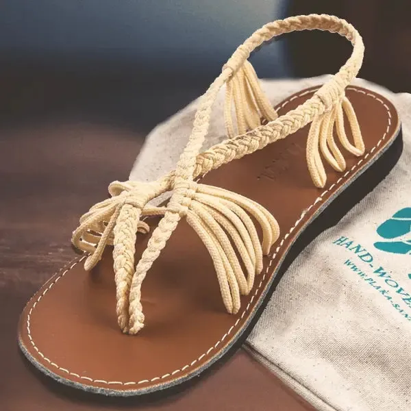 Plaka Sweet Ivory Seashell Flat Sandal