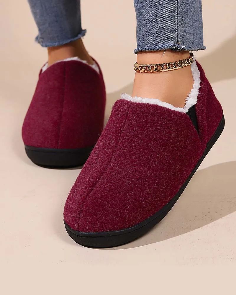 Plush solid color all-inclusive flat shoes