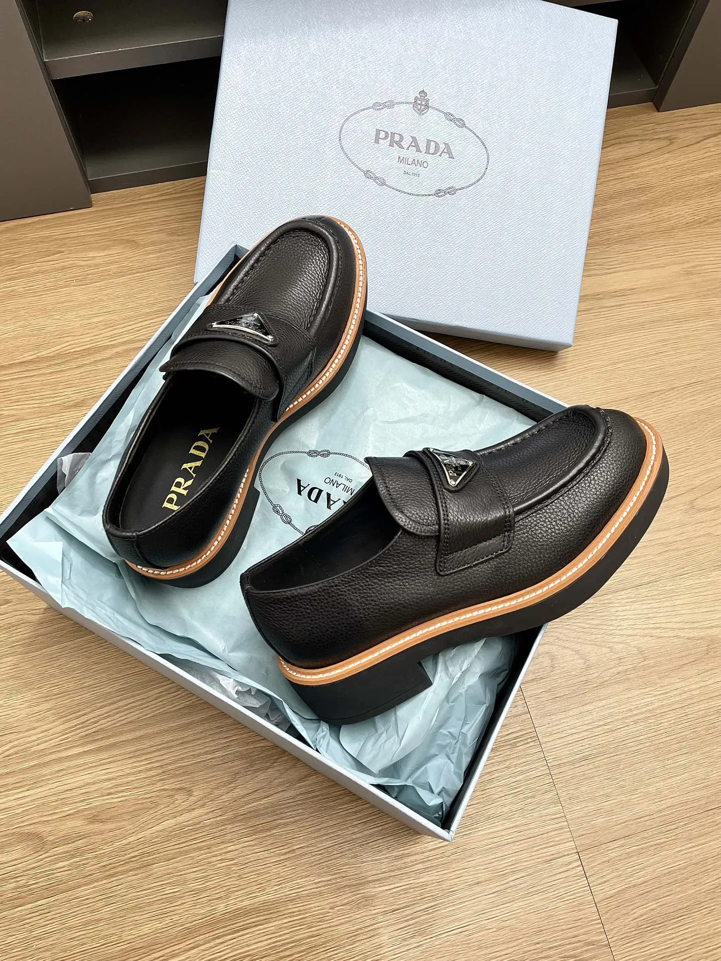 PRA CHOCOLATE LOAFERS BLACK CALFSKIN