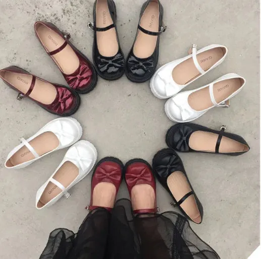 Sohiwoo Vintage bowknot kawaii shoes round head PU women shoes loli cosplay cos Japanese sweet lolita shoes kawaii girl jk uniform