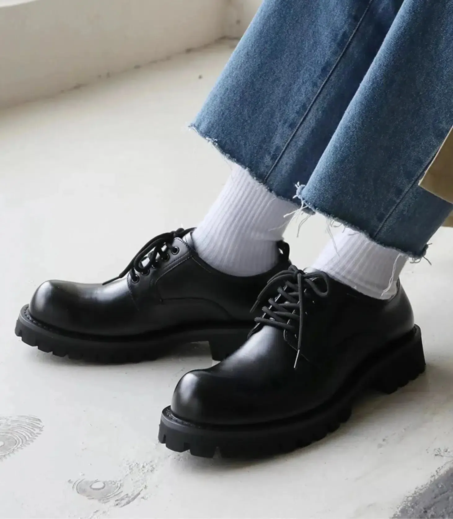 Stylish Lace-Up Casual Shoes